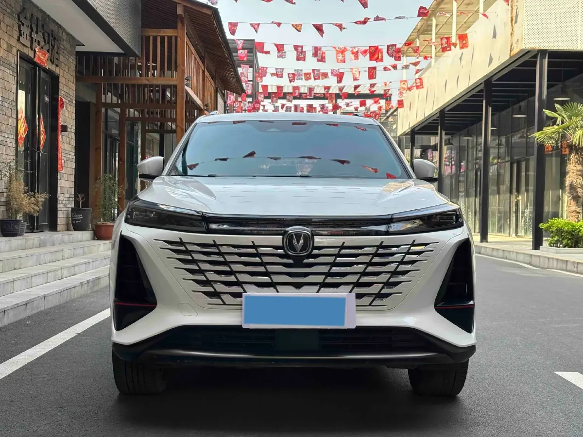 2022 ChangAn CS75 Plus 2.0T 233HP L4 8AT,autocango,china used car exporter,china ev exporter,chinese used car exporter,chinese used ev exporter