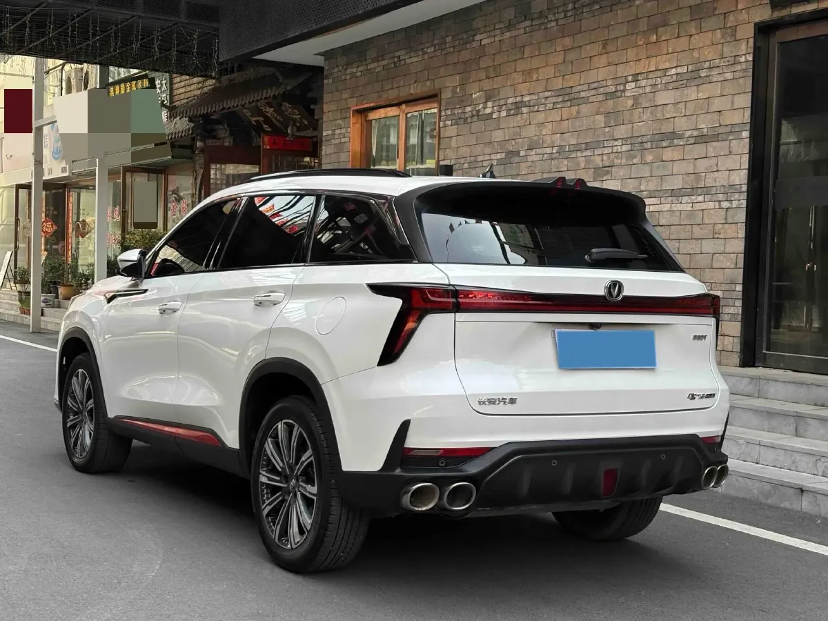 2022 ChangAn CS75 Plus 2.0T 233HP L4 8AT,autocango,china used car exporter,china ev exporter,chinese used car exporter,chinese used ev exporter
