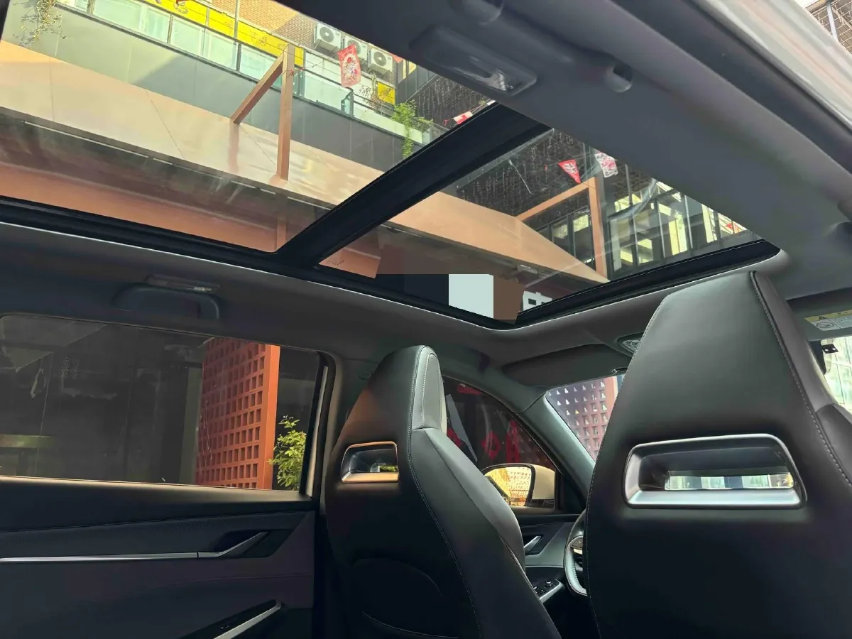 2022 ChangAn CS75 Plus 2.0T 233HP L4 8AT,autocango,china used car exporter,china ev exporter,chinese used car exporter,chinese used ev exporter