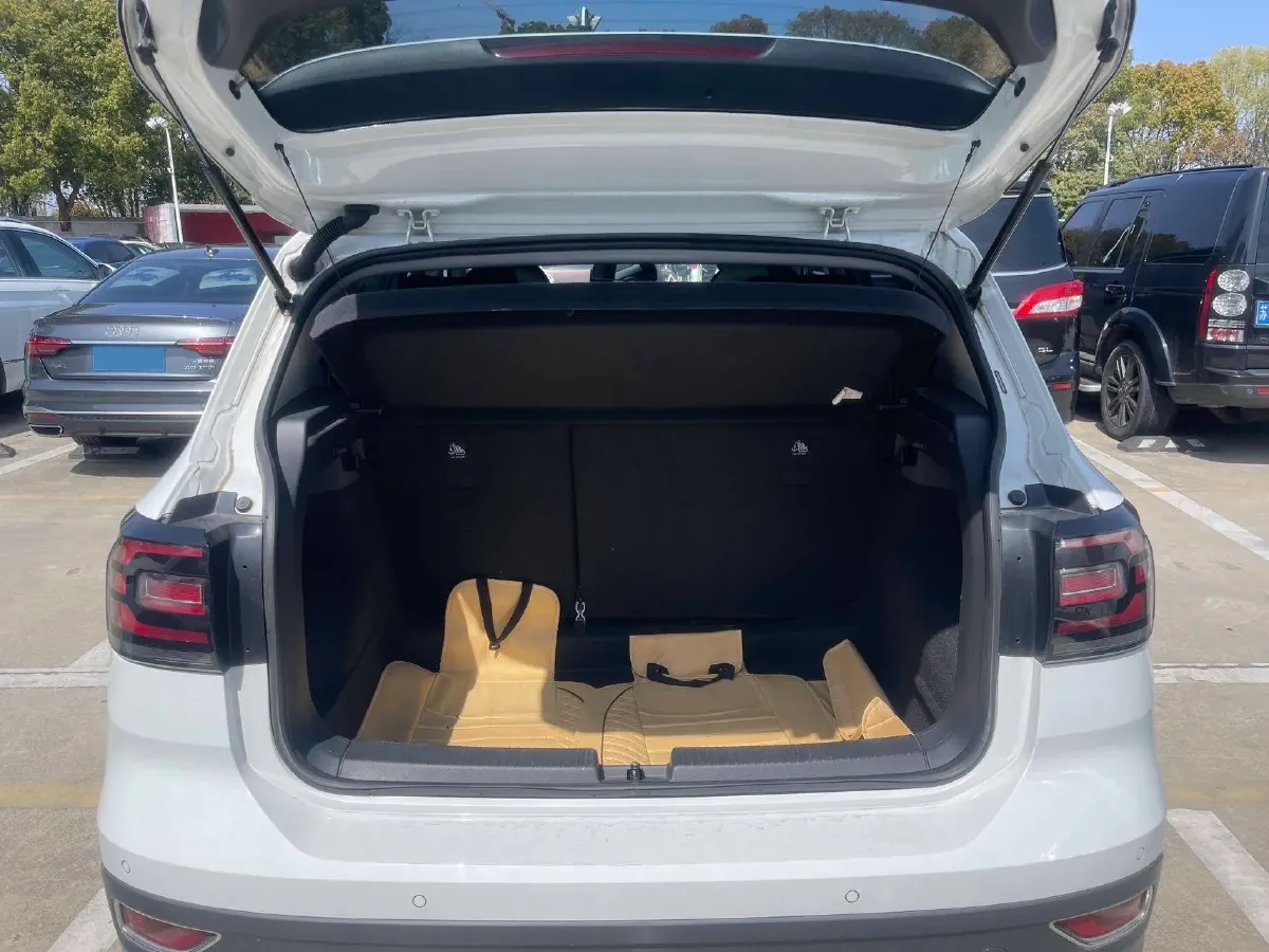 2021 Volkswagen Tacqua 1.5L 113HP L4 6AT,autocango,china used car exporter,china ev exporter,chinese used car exporter,chinese used ev exporter