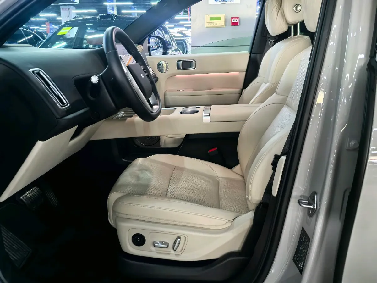 2024 Li L6 Range Extended 154HP L4 REEV 36.8KWH,autocango,china used car exporter,china ev exporter,chinese used car exporter,chinese used ev exporter