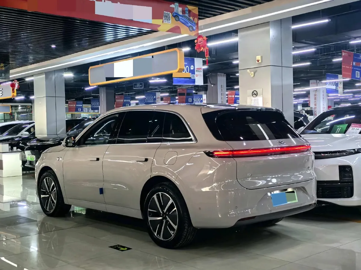 2024 Li L6 Range Extended 154HP L4 REEV 36.8KWH,autocango,china used car exporter,china ev exporter,chinese used car exporter,chinese used ev exporter