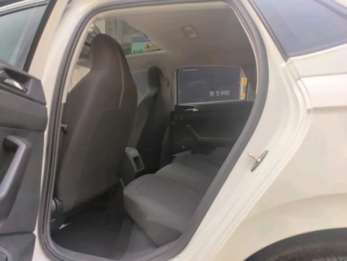 2021 Bestune T55 1.5T 169HP L4 7DCT,autocango,china used car exporter,china ev exporter,chinese used car exporter,chinese used ev exporter