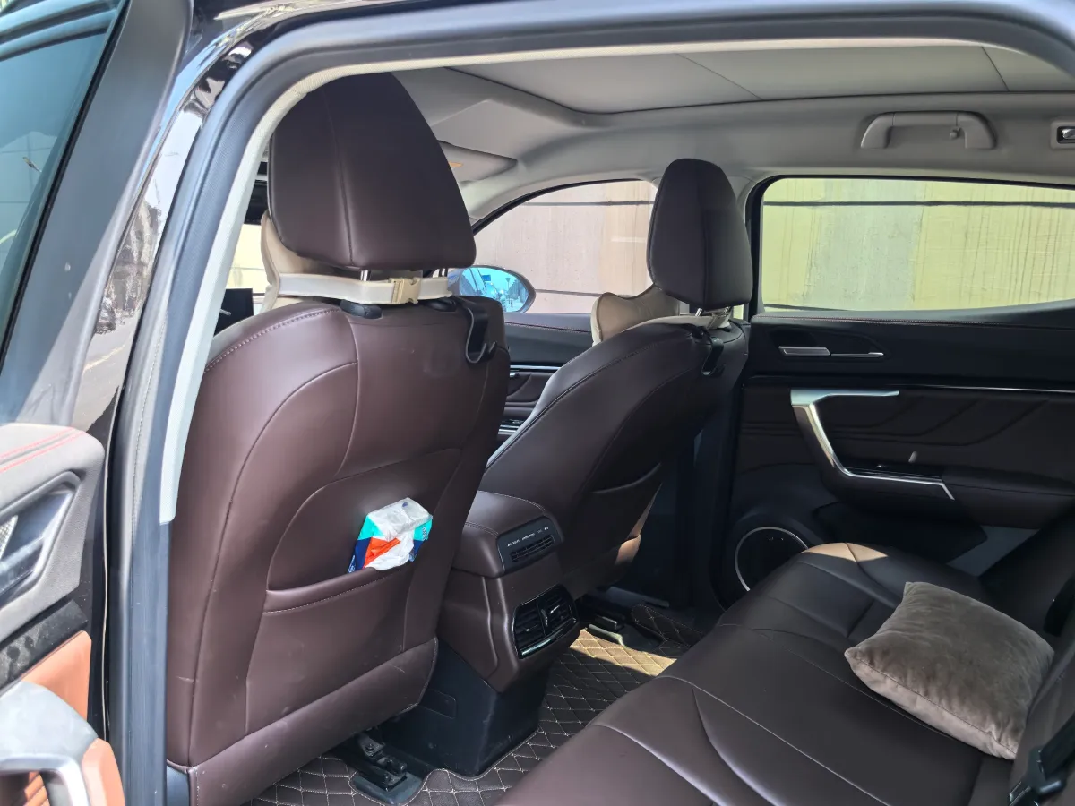 2017 WEY VV5 2.0T 197HP L4 7DCT,autocango,china used car exporter,china ev exporter,chinese used car exporter,chinese used ev exporter