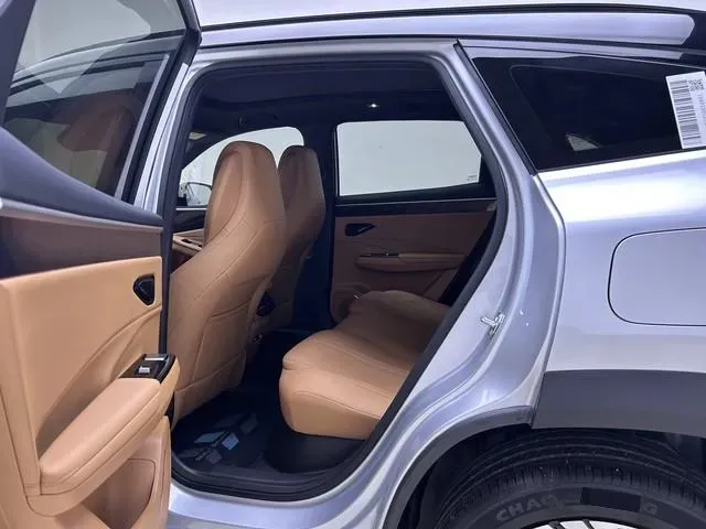 2025 Geely Galaxy L7 1.5L 112HP L4 1DHT PHEV 18.4KWH,autocango,china used car exporter,china ev exporter,chinese used car exporter,chinese used ev exporter