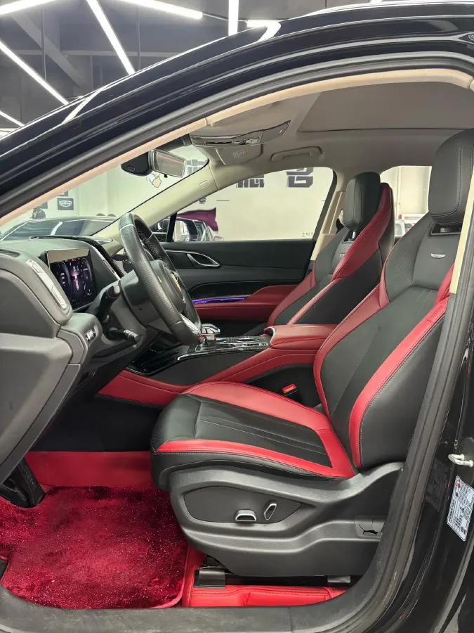 2023 HongQi HS3 1.5T 169HP L4 7DCT,autocango,china used car exporter,china ev exporter,chinese used car exporter,chinese used ev exporter