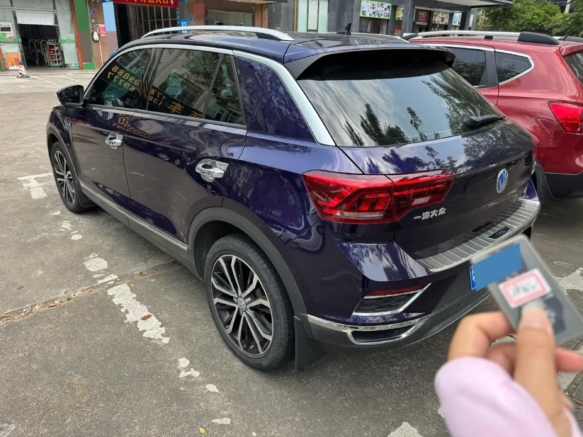 2019 Volkswagen T-Roc 1.4T 150HP L4 7DCT,autocango,china used car exporter,china ev exporter,chinese used car exporter,chinese used ev exporter