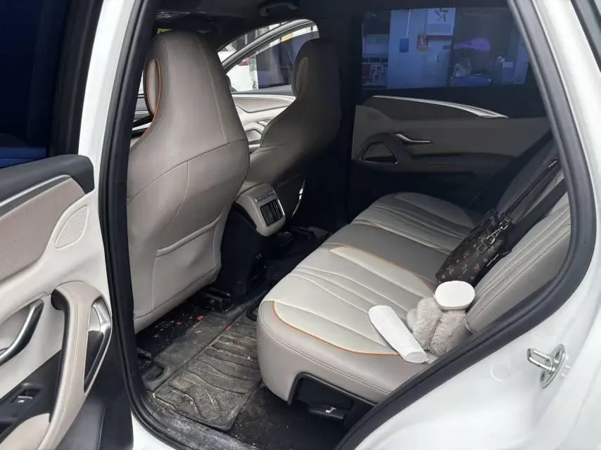 2024 BYD Song Pro 1.5L 110HP L4 E-CVT PHEV 12.9KWH,autocango,china used car exporter,china ev exporter,chinese used car exporter,chinese used ev exporter