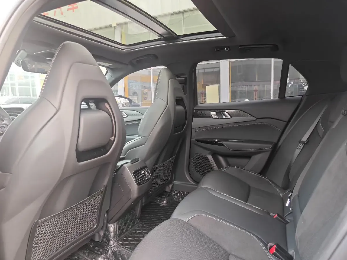 2022 LYNK&CO 03 1.5T 180HP L3 7DCT,autocango,china used car exporter,china ev exporter,chinese used car exporter,chinese used ev exporter