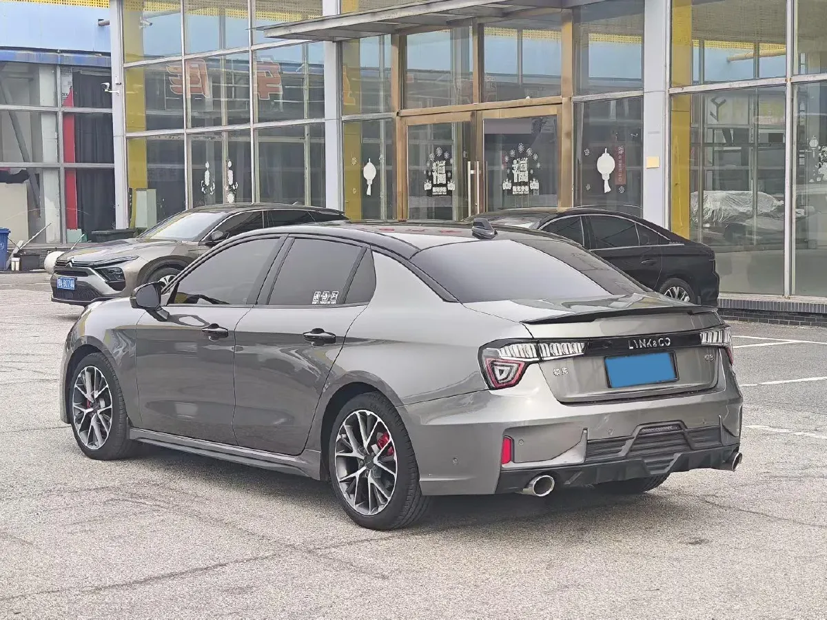 2022 LYNK&CO 03 1.5T 180HP L3 7DCT,autocango,china used car exporter,china ev exporter,chinese used car exporter,chinese used ev exporter