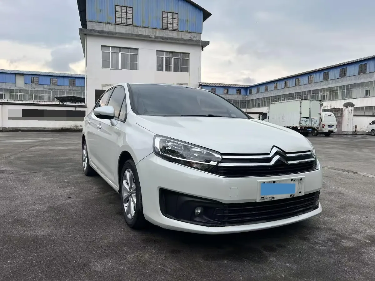 2018 Citroen C4 C-Quatre 1.6L 117HP L4 6AT,autocango,china used car exporter,china ev exporter,chinese used car exporter,chinese used ev exporter