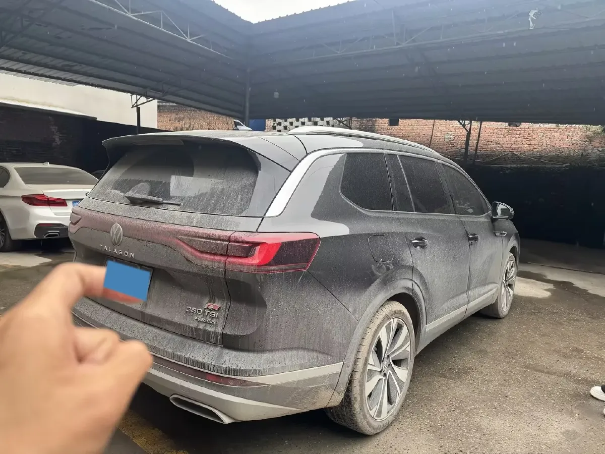 2023 Volkswagen Talagon 2.0T 220HP L4 7DCT,autocango,china used car exporter,china ev exporter,chinese used car exporter,chinese used ev exporter