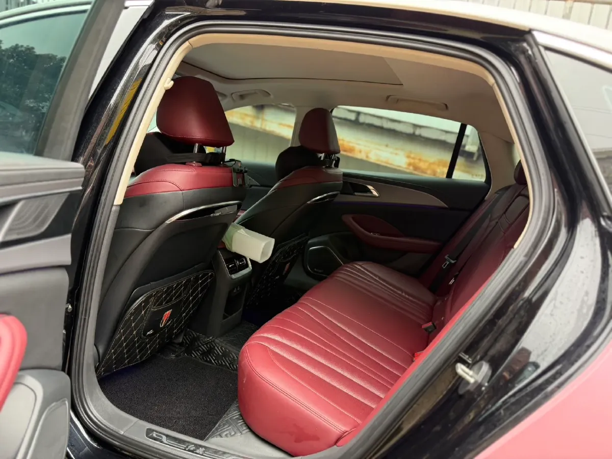 2023 HongQi H5 2.0T 224HP L4 8AT,autocango,china used car exporter,china ev exporter,chinese used car exporter,chinese used ev exporter