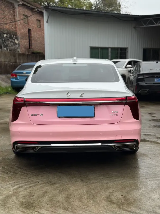 2023 HongQi H5 2.0T 224HP L4 8AT,autocango,china used car exporter,china ev exporter,chinese used car exporter,chinese used ev exporter