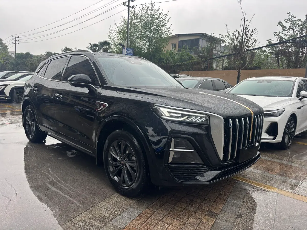 2023 HongQi HS5 2.0T 252HP L4 8AT,autocango,china used car exporter,china ev exporter,chinese used car exporter,chinese used ev exporter