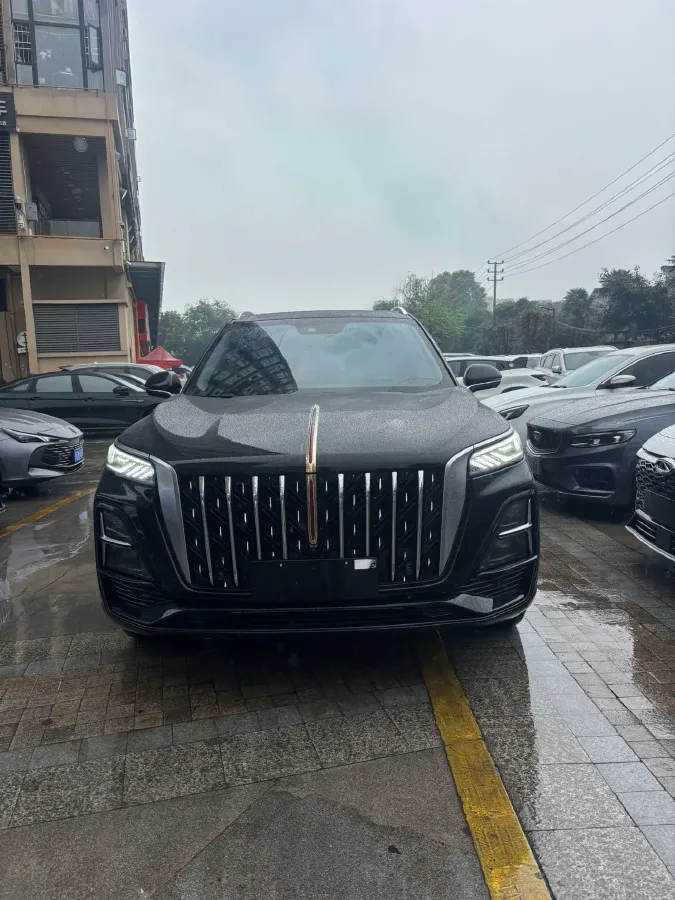 2023 HongQi HS5 2.0T 252HP L4 8AT,autocango,china used car exporter,china ev exporter,chinese used car exporter,chinese used ev exporter