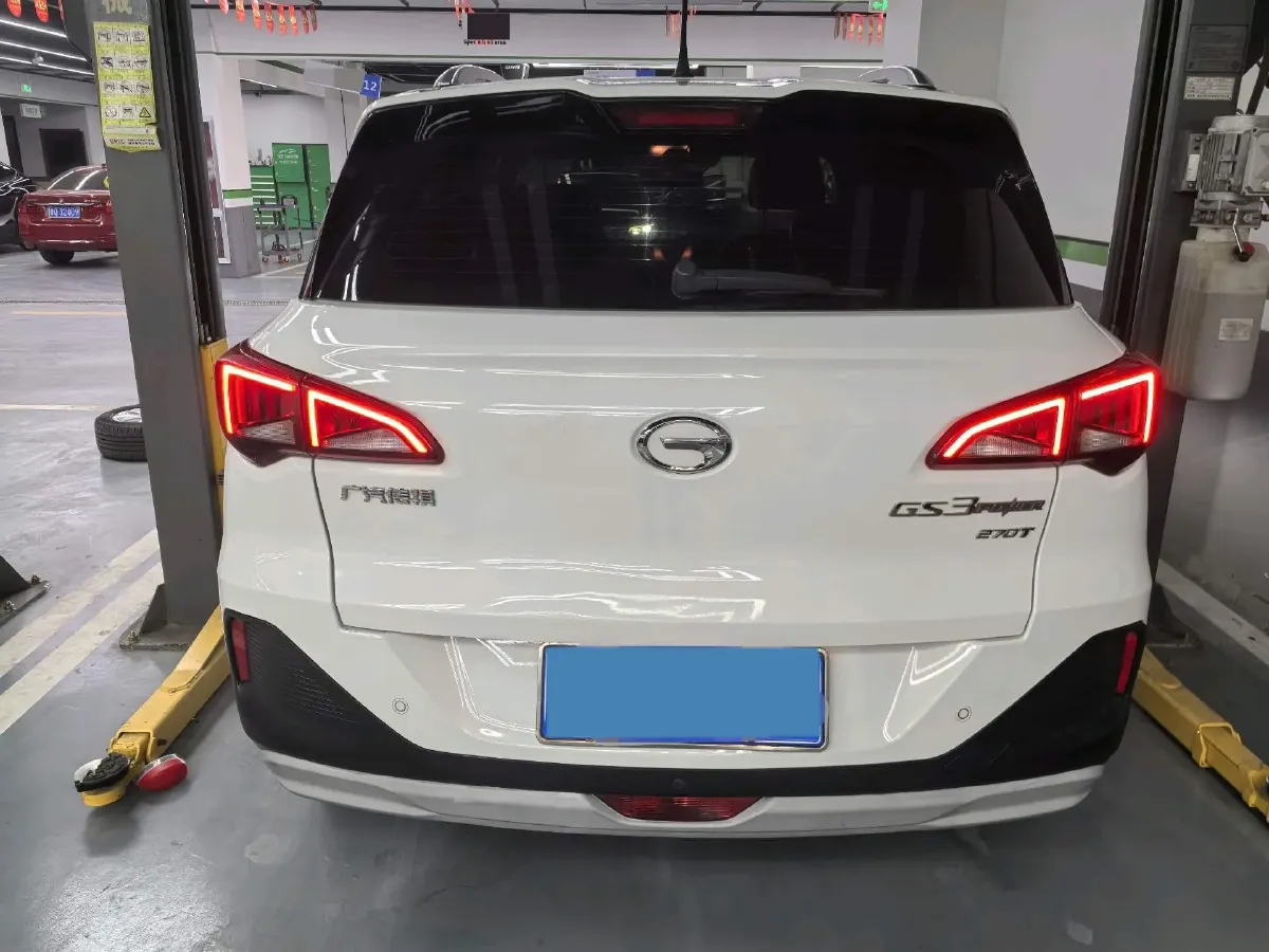 2022 GAC Trumpchi GS3 1.5T 169HP L4 6AT,autocango,china used car exporter,china ev exporter,chinese used car exporter,chinese used ev exporter