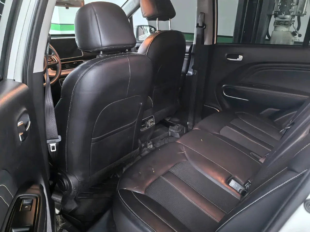 2022 GAC Trumpchi GS3 1.5T 169HP L4 6AT,autocango,china used car exporter,china ev exporter,chinese used car exporter,chinese used ev exporter