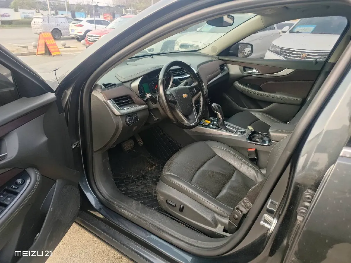 2017 Chevrolet Malibu 1.5T 170HP L4 6AT,autocango,china used car exporter,china ev exporter,chinese used car exporter,chinese used ev exporter