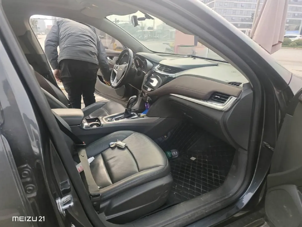 2017 Chevrolet Malibu 1.5T 170HP L4 6AT,autocango,china used car exporter,china ev exporter,chinese used car exporter,chinese used ev exporter