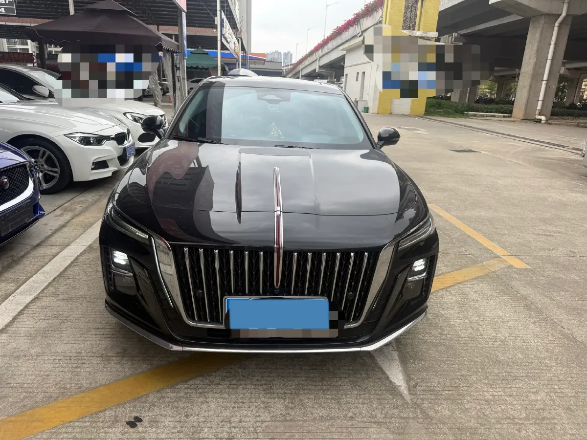 2024 HongQi H5 2.0T 224HP L4 8AT,autocango,china used car exporter,china ev exporter,chinese used car exporter,chinese used ev exporter