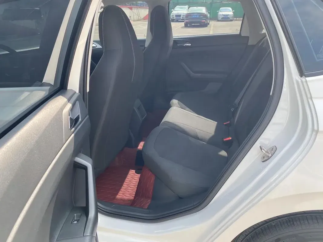 2021 Bestune T55 1.5T 169HP L4 7DCT,autocango,china used car exporter,china ev exporter,chinese used car exporter,chinese used ev exporter