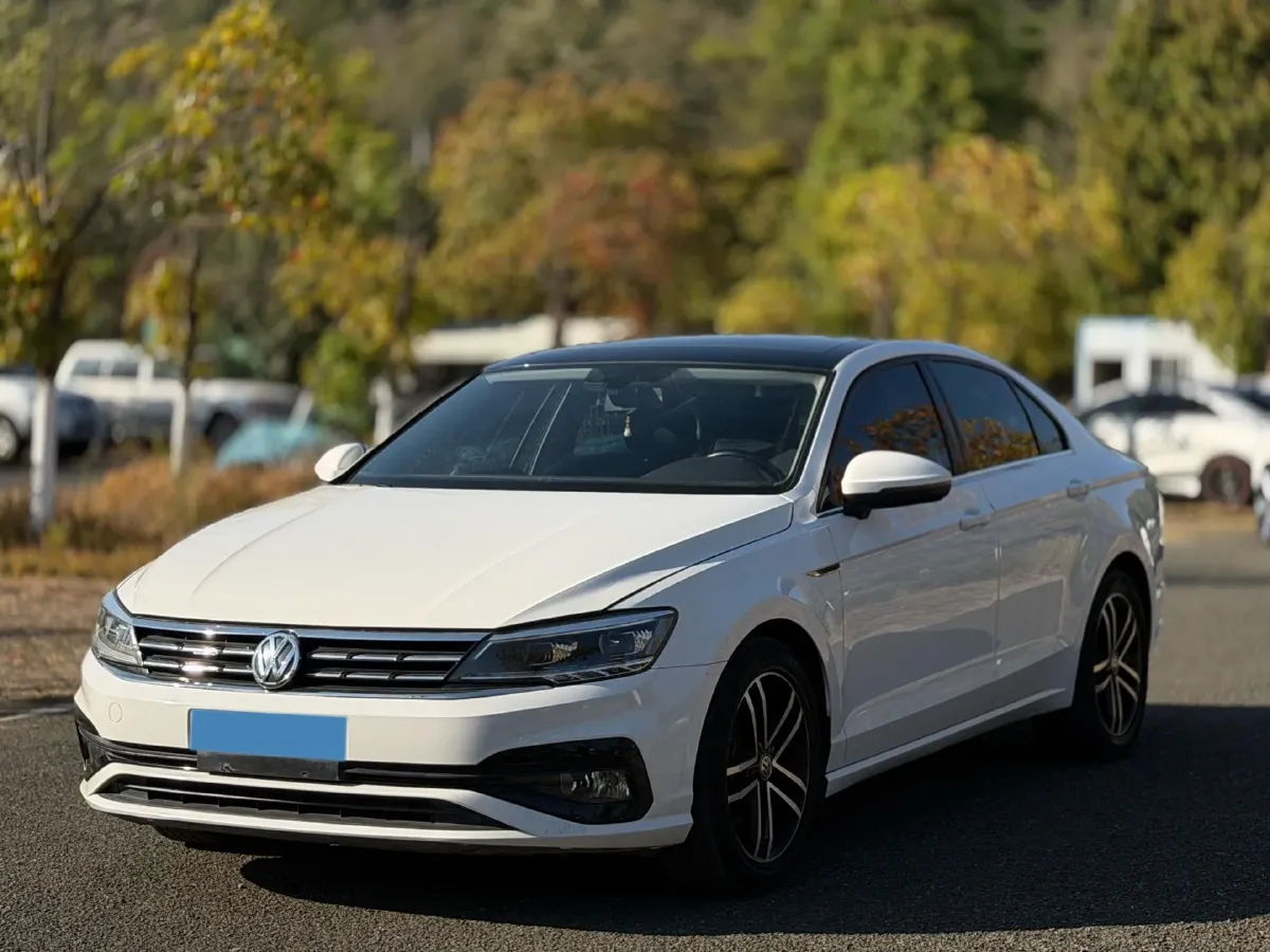 2021 Volkswagen Lamando 1.4T 150HP L4 7DCT,autocango,china used car exporter,china ev exporter,chinese used car exporter,chinese used ev exporter