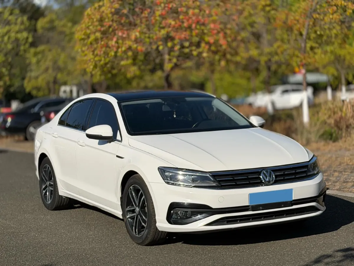 2021 Volkswagen Lamando 1.4T 150HP L4 7DCT,autocango,china used car exporter,china ev exporter,chinese used car exporter,chinese used ev exporter