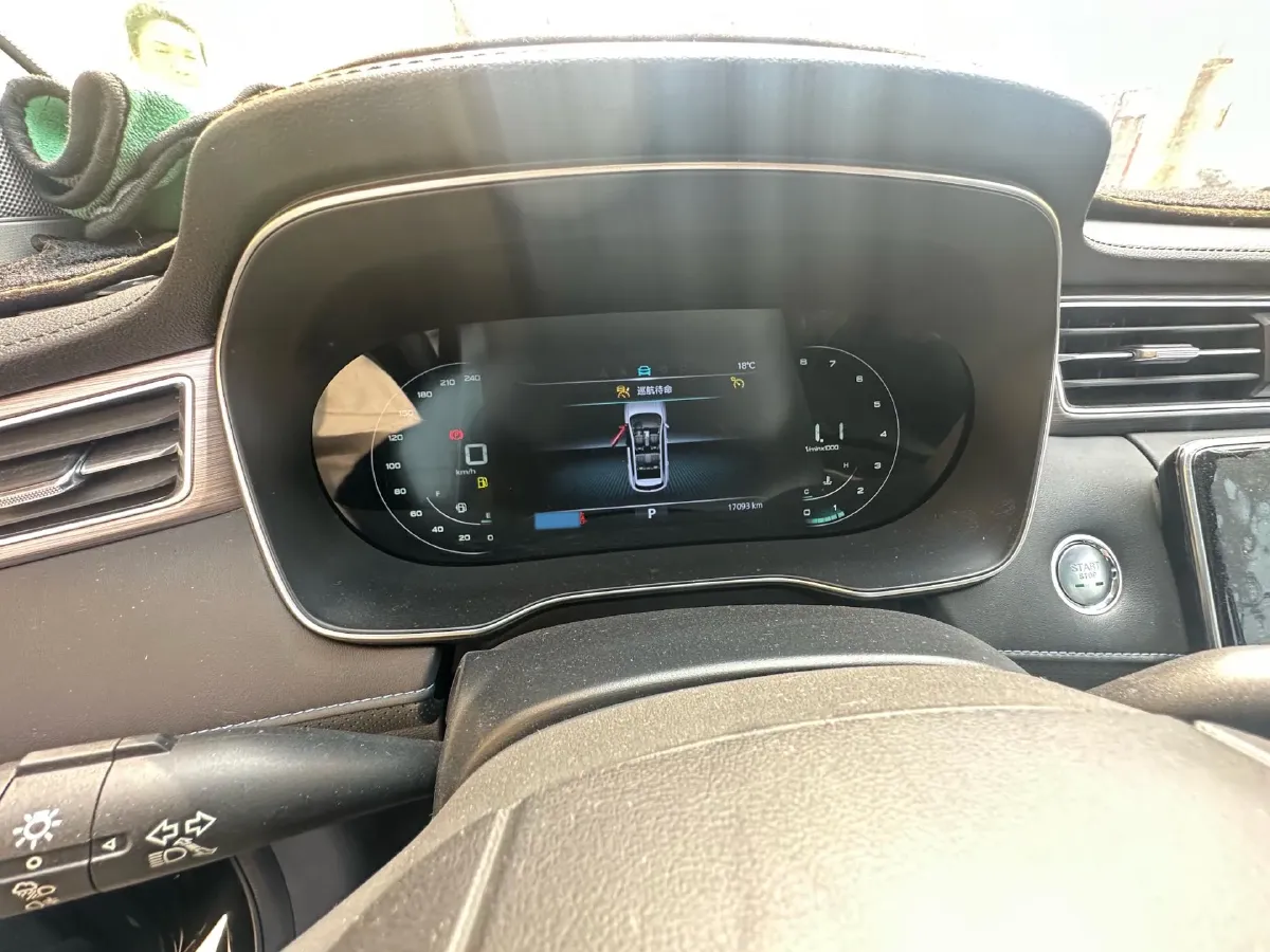 2020 Roewe RX5 1.5T 173HP L4 7DCT,autocango,china used car exporter,china ev exporter,chinese used car exporter,chinese used ev exporter