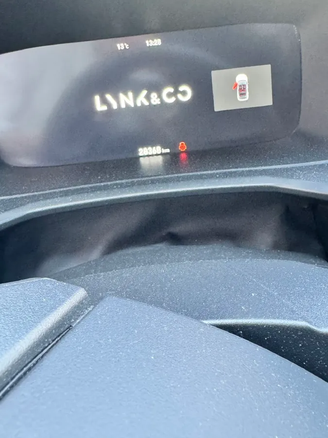 2023 LYNK&CO 06 1.5T 181HP L4 7DCT,autocango,china used car exporter,china ev exporter,chinese used car exporter,chinese used ev exporter