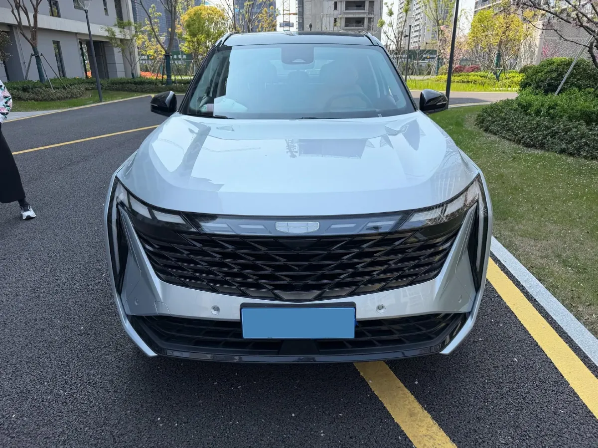 2023 Geely StarRay 2.0T 218HP L4 7DCT,autocango,china used car exporter,china ev exporter,chinese used car exporter,chinese used ev exporter