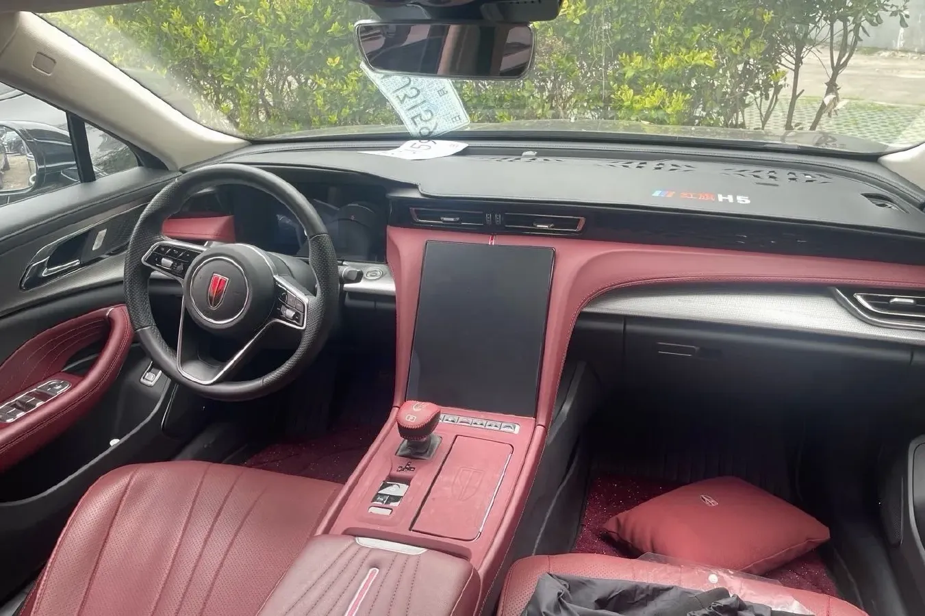 2024 HongQi H5 1.5T 169HP L4 7DCT,autocango,china used car exporter,china ev exporter,chinese used car exporter,chinese used ev exporter