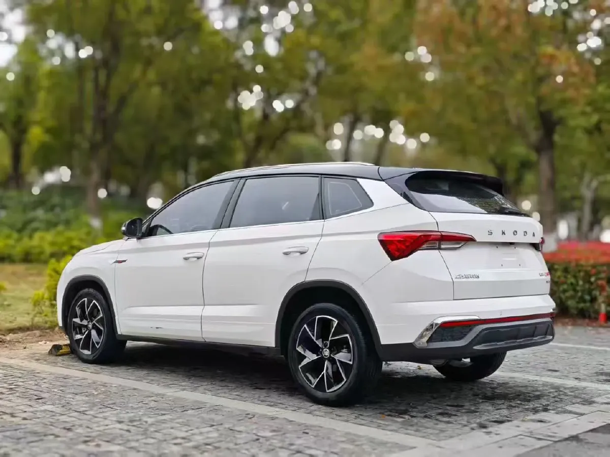 2021 Skoda Kamiq 1.2T 116HP L4 7DCT,autocango,china used car exporter,china ev exporter,chinese used car exporter,chinese used ev exporter