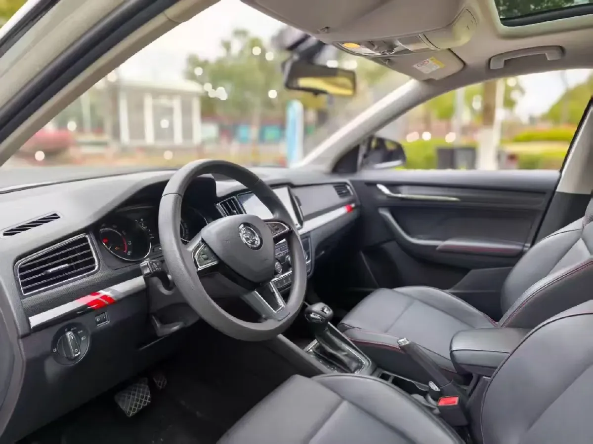 2021 Skoda Kamiq 1.2T 116HP L4 7DCT,autocango,china used car exporter,china ev exporter,chinese used car exporter,chinese used ev exporter