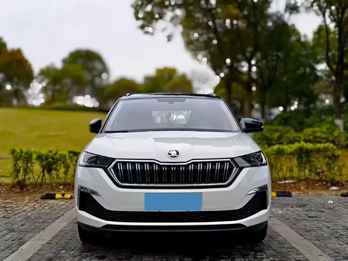 2021 Skoda Kamiq 1.2T 116HP L4 7DCT,autocango,china used car exporter,china ev exporter,chinese used car exporter,chinese used ev exporter