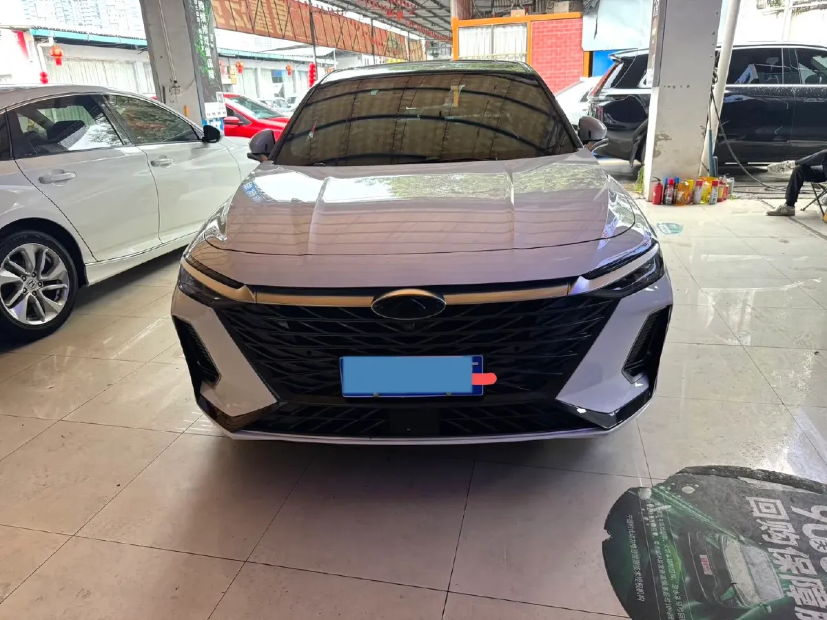 2022 Chery Arrizo 8 1.6T 197HP L4 7DCT,autocango,china used car exporter,china ev exporter,chinese used car exporter,chinese used ev exporter