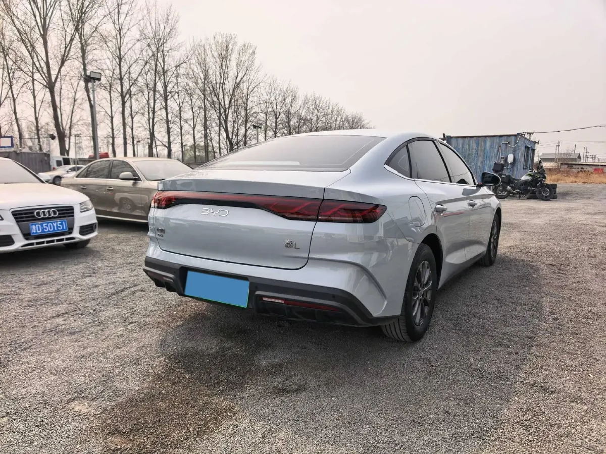 2024 BYD QinL 1.5L 101HP L4 E-CVT PHEV 10.08KWH,autocango,china used car exporter,china ev exporter,chinese used car exporter,chinese used ev exporter