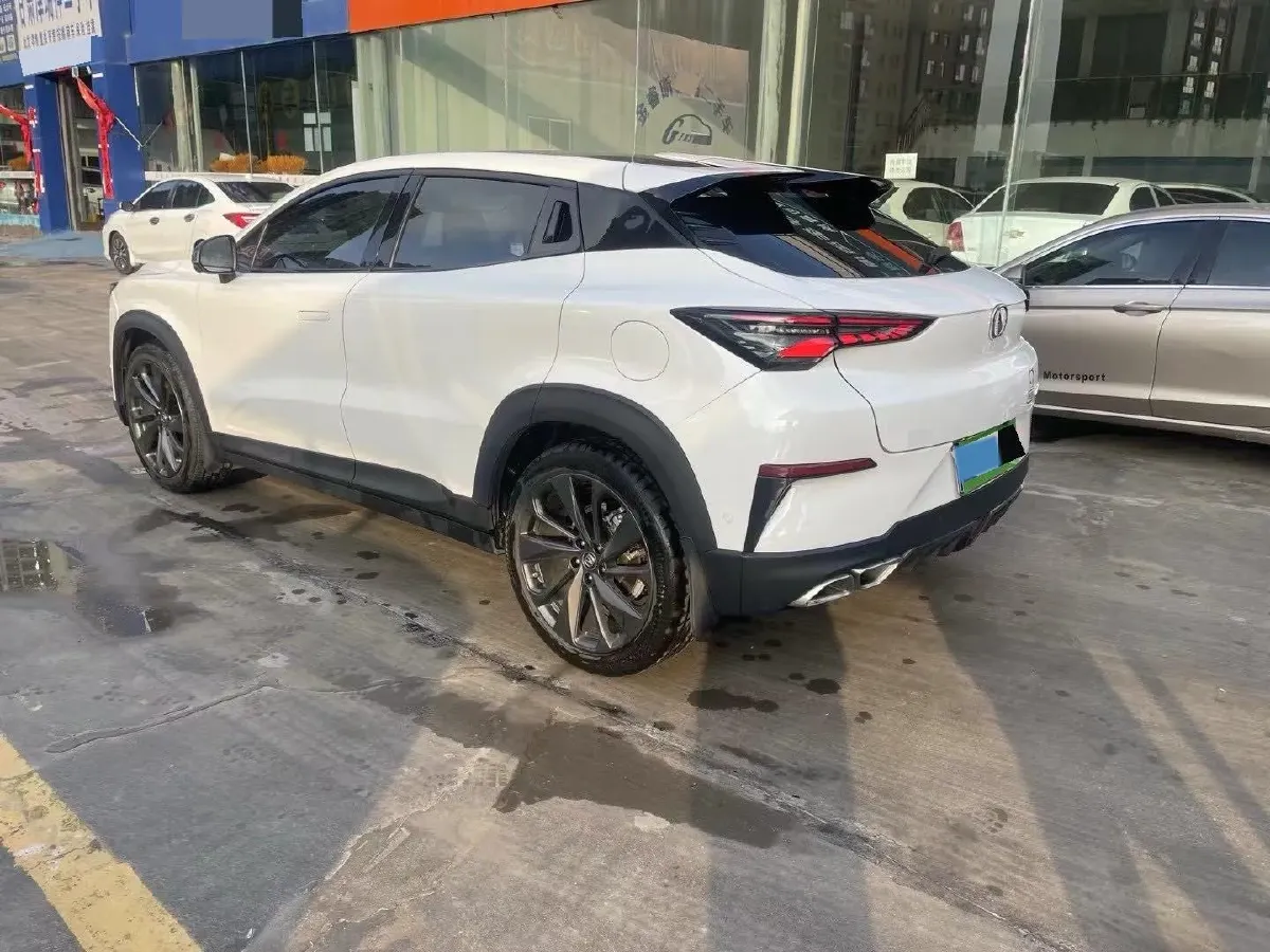 2020 ChangAn UNI-T 1.5T 180HP L4 7DCT,autocango,china used car exporter,china ev exporter,chinese used car exporter,chinese used ev exporter