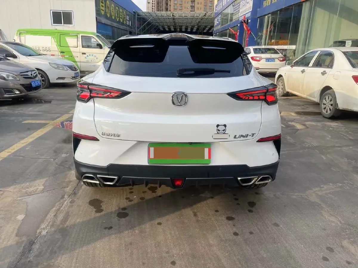 2020 ChangAn UNI-T 1.5T 180HP L4 7DCT,autocango,china used car exporter,china ev exporter,chinese used car exporter,chinese used ev exporter