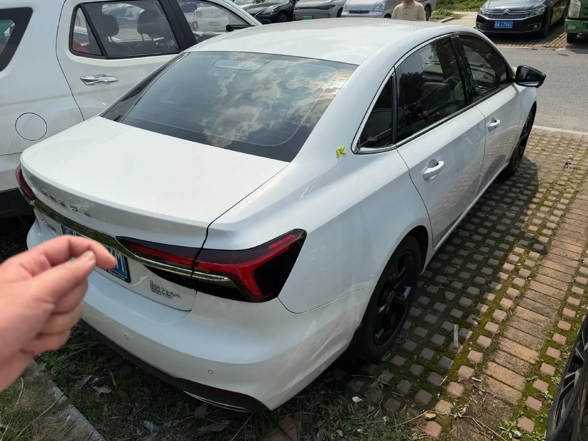 2020 Roewe i6 MAX 1.5T 173HP L4 7DCT,autocango,china used car exporter,china ev exporter,chinese used car exporter,chinese used ev exporter
