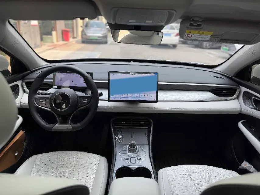 2025 BYD Seal05 DM-i 1.5L 101HP L4 E-CVT PHEV 15.87KWH,autocango,china used car exporter,china ev exporter,chinese used car exporter,chinese used ev exporter