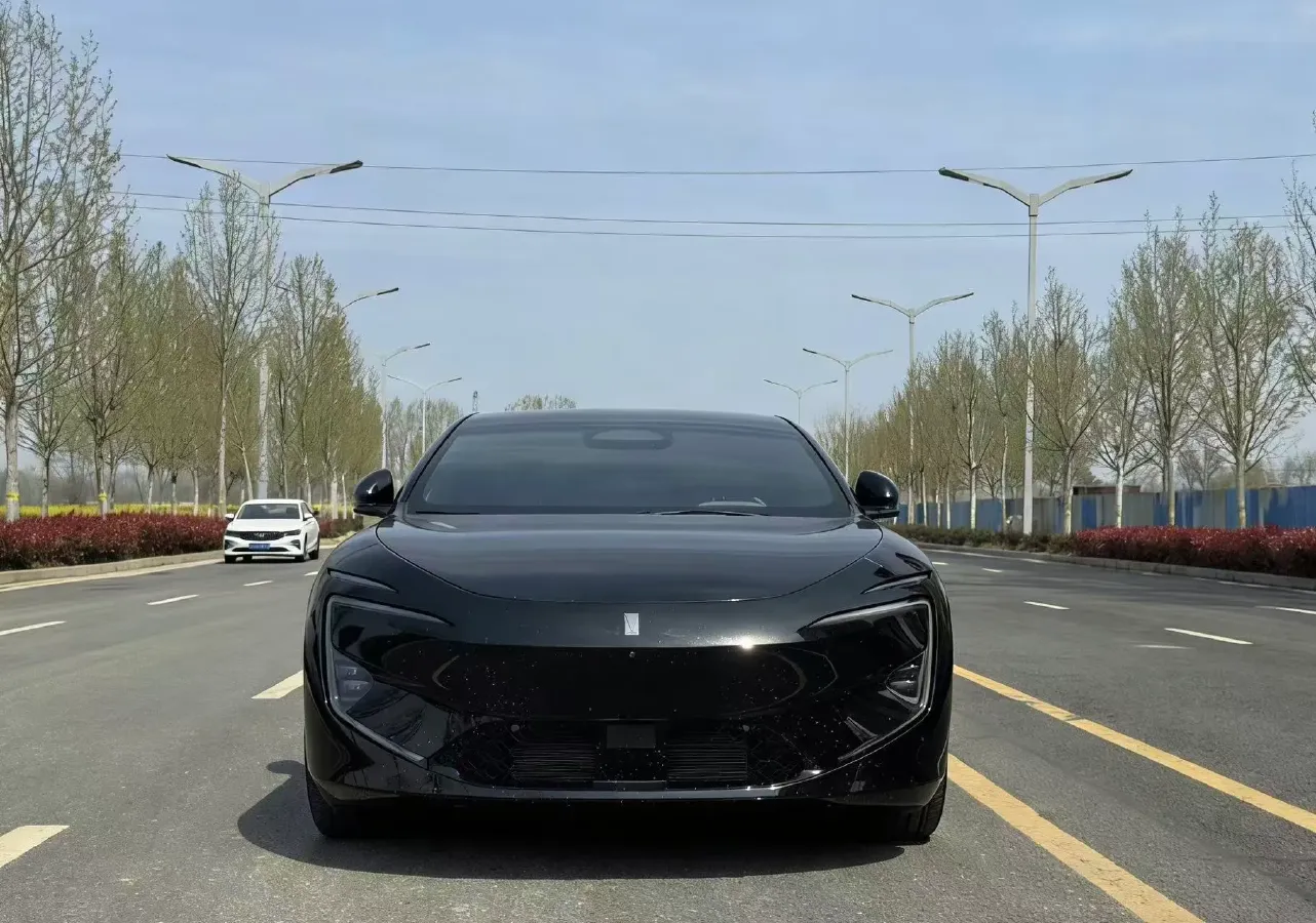 2025 Avatr 12 1.5T 156HP L4 REEV 39.05KWH,autocango,china used car exporter,china ev exporter,chinese used car exporter,chinese used ev exporter