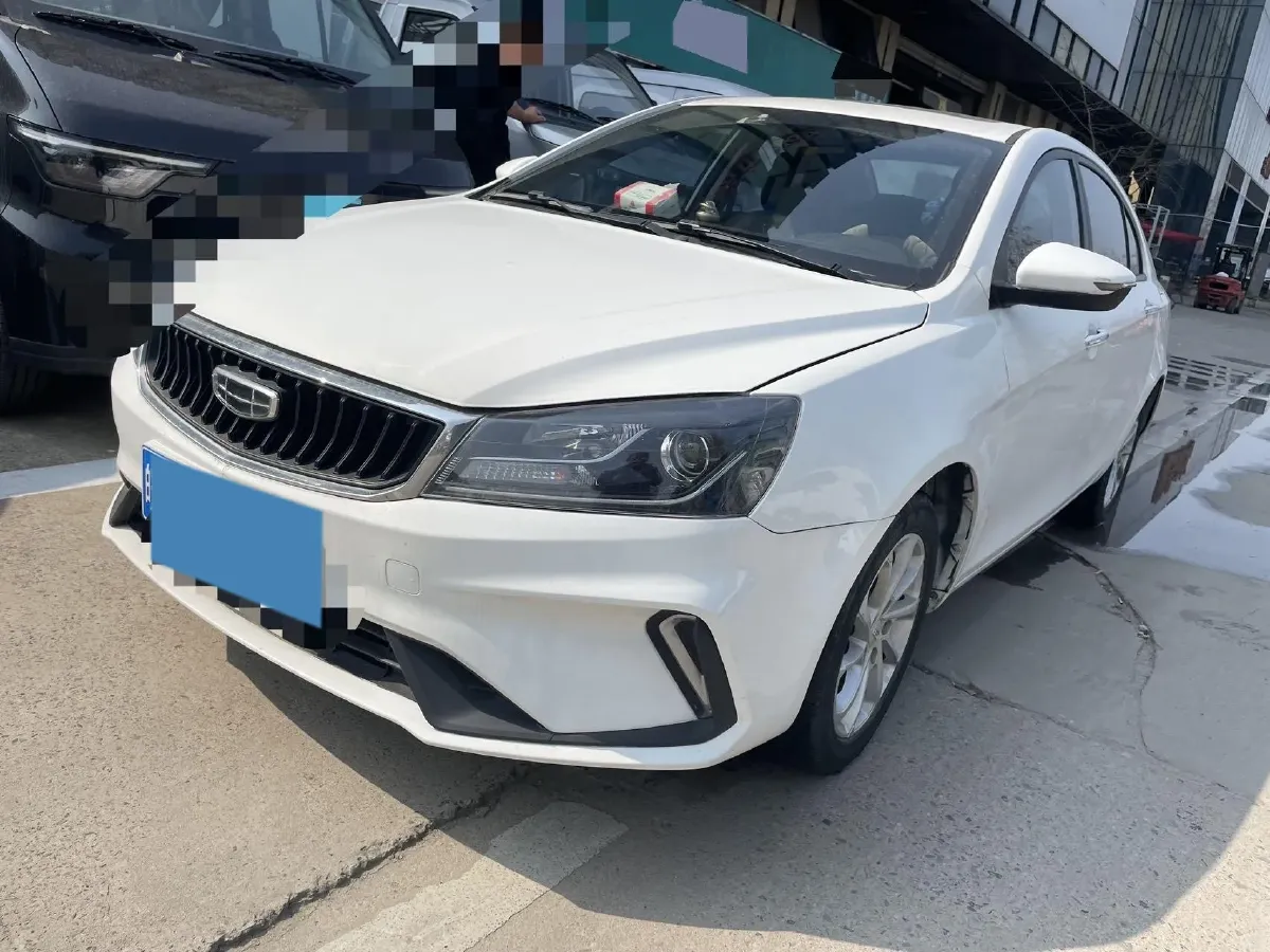 2021 BaoJun 530 1.5T 147HP L4 CVT,autocango,china used car exporter,china ev exporter,chinese used car exporter,chinese used ev exporter