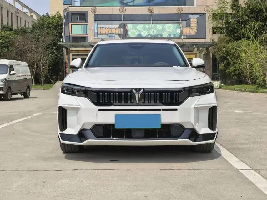 2024 Voyah FREE 1.5T 150HP L4 REEV 39.2KWH,autocango,china used car exporter,china ev exporter,chinese used car exporter,chinese used ev exporter