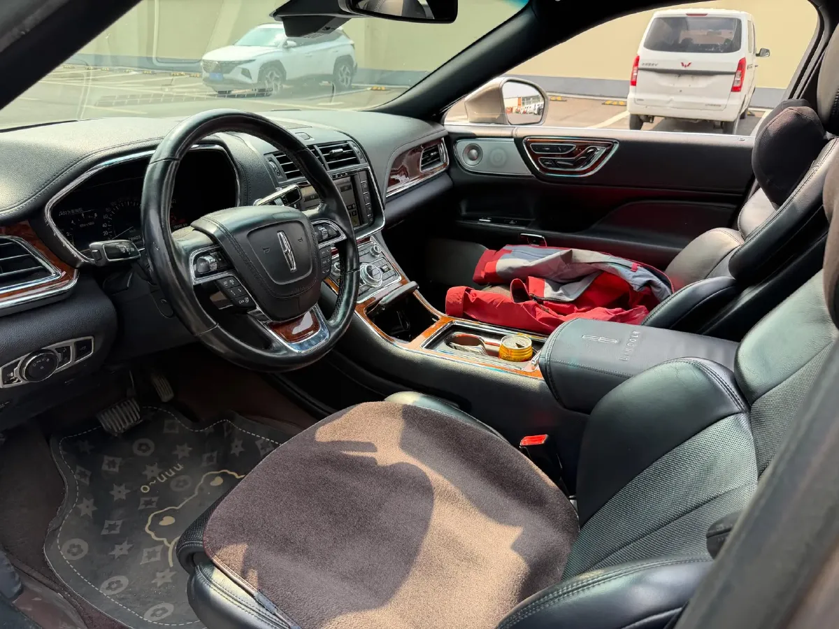 2018 Lincoln Continental 3.0T 378HP V6 6AT,autocango,china used car exporter,china ev exporter,chinese used car exporter,chinese used ev exporter