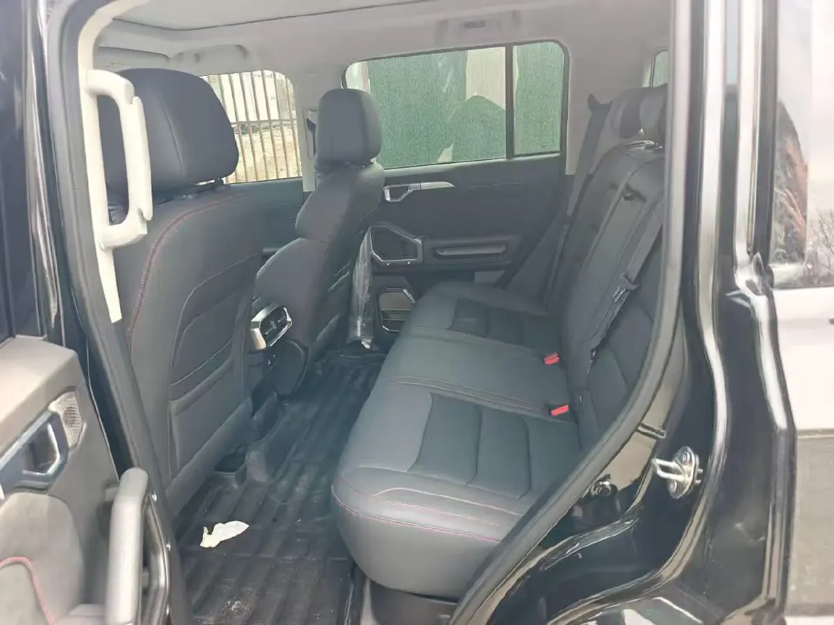 2024 Jetour Traveller 2.0T 254HP L4 7DCT,autocango,china used car exporter,china ev exporter,chinese used car exporter,chinese used ev exporter