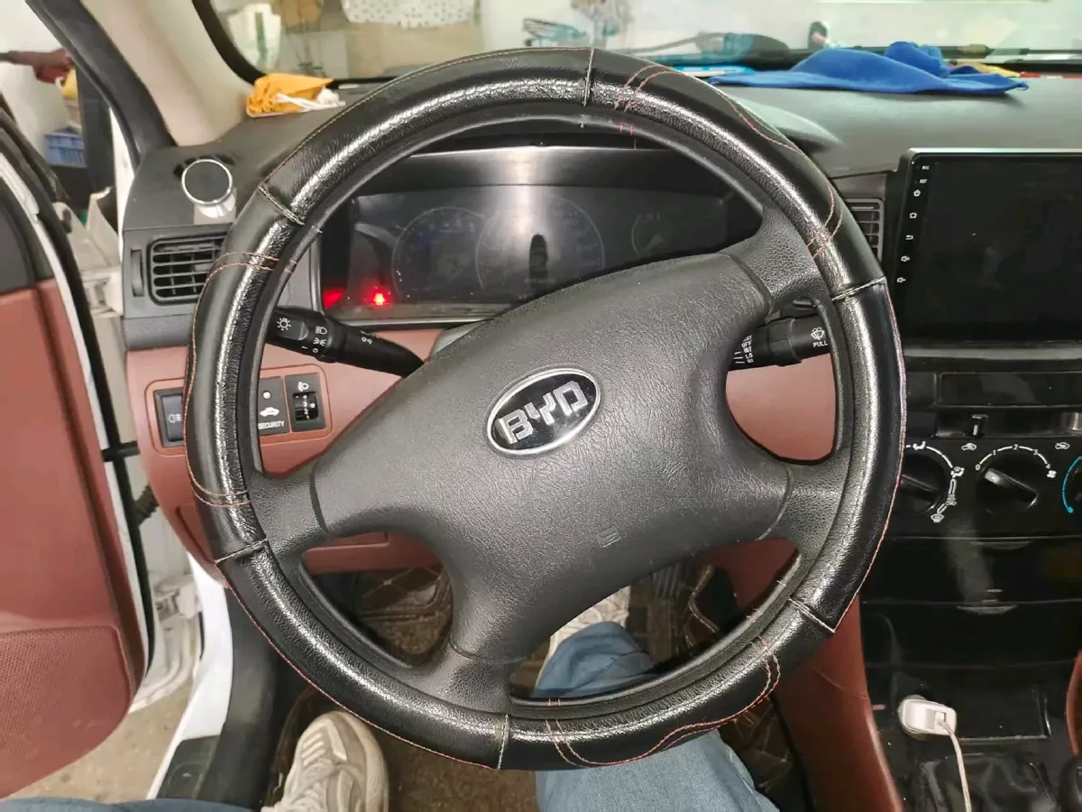 2018 BYD F3 1.5L 109HP L4 5MT,autocango,china used car exporter,china ev exporter,chinese used car exporter,chinese used ev exporter