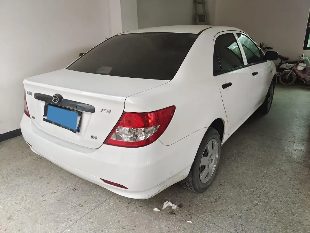 2018 BYD F3 1.5L 109HP L4 5MT,autocango,china used car exporter,china ev exporter,chinese used car exporter,chinese used ev exporter