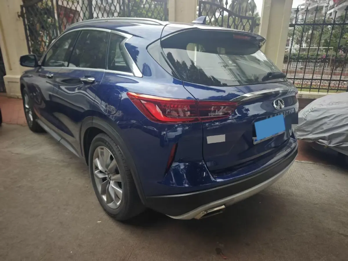 2020 Infiniti QX50 2.0T 245HP L4 CVT,autocango,china used car exporter,china ev exporter,chinese used car exporter,chinese used ev exporter