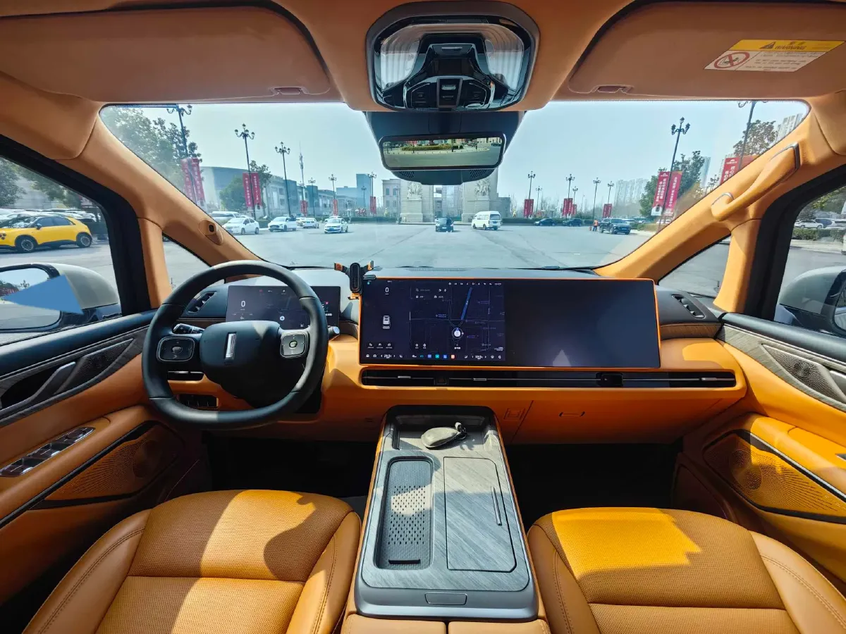 2025 WEY HighMountain 1.5T 170HP L4 4DHT PHEV,autocango,china used car exporter,china ev exporter,chinese used car exporter,chinese used ev exporter